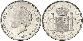 1892*1892. Alfonso XIII. PGM. 5 pesetas. (AC. 100). 25,02 g. Tipo "bucles". Rayitas y golpecitos. Parte de brillo original. MBC+.