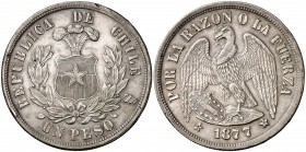 1877. Chile. (Santiago). 1 peso. (Kr. 142.1). 24,60 g. AG. Golpecitos. MBC+.