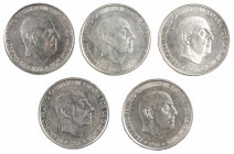 1966*1970. Franco. 100 pesetas. (AC. 150). Lote de 5 monedas. A examinar. EBC-/EBC+.