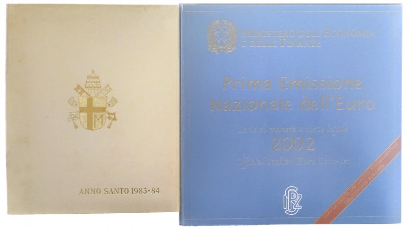 Lote de 2 carteritas oficiales: Italia serie del Euro 2002, y Vaticano 500 y 100...