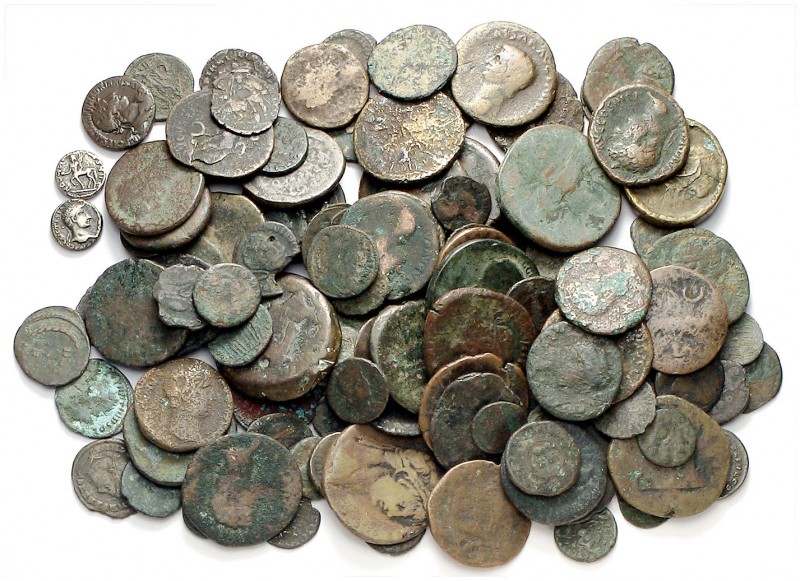 Lote de 119 monedas, distintos valores y periodos, incluye 7 bronces ibéricos y ...