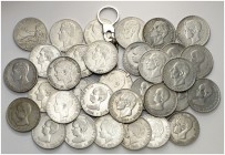 1870 a 1898. 5 pesetas. Lote de 33 monedas, una montada como llavero. A examinar. BC/MBC-.