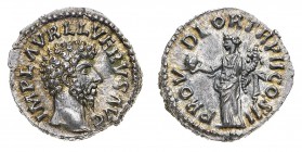 Monete Romane Imperiali
Lucio Vero (161-169 d.C.)
Denaro databile agli anni 162-163 d.C. - Zecca: Roma - Diritto: testa dell'Imperatore a destra - R...