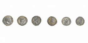Monete Romane Imperiali
Lotti
Insieme di tre Denari - Sono presenti: Commodo (R.I.C. III/389/210); Settimio Severo (R.I.C. IV-1/113/171a); Giulia Ma...