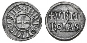 Monete di Zecche Italiane
Venezia
Ludovico I il Pio Imperatore e Re d'Italia (814-840) - Denaro - Diritto: croce patente - Rovescio: leggenda su due...