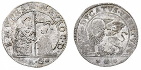 Monete di Zecche Italiane
Repubblica di Venezia
Francesco Morosini (1688-1694) - Ducato - Zecca: Venezia - Diritto: il Doge genuflesso riceve da San...