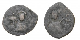 Monete di Zecche Italiane
Salerno
Roberto Guiscardo Duca (1059-1085) - Follaro - Diritto: busto di fronte affiancato da due torri della fortezza di ...