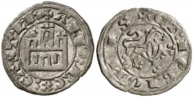 Alfonso X (1252-1284). Sin marca de ceca. Dinero prieto. (AB. 276, como maravedí prieto) (M.M. A10:2.2). 0,85 g. Buen ejemplar. En cápsula de la NGC c...