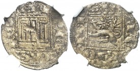 Alfonso XI (1312-1350). Coruña. Novén. (AB. 356) (M.M. A11:1.39). Vellón rico. Encapsulada. MBC+.