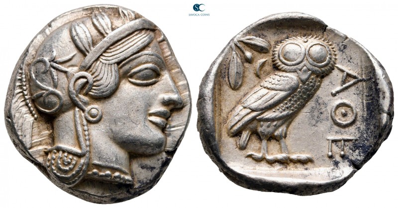 Attica. Athens circa 454-404 BC. 
Tetradrachm AR

25 mm, 17,17 g

Helmeted ...