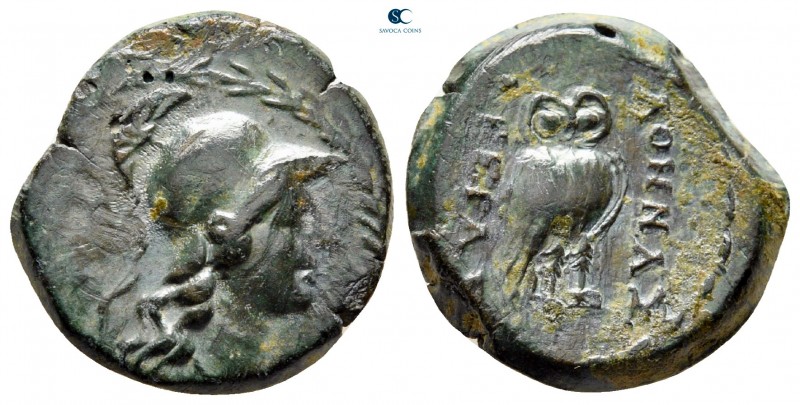 Mysia. Pergamon circa 180-150 BC. 
Bronze Æ

19 mm, 5,90 g

Helmeted and dr...