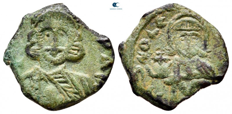 Leo III the "Isaurian", with Constantine V AD 717-741. Syracuse
Follis or 40 Nu...