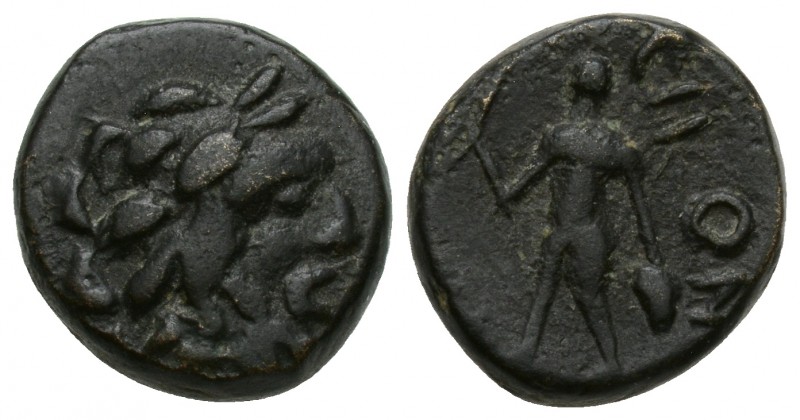 Lycaonia, Eikonion Æ16. c. 1st C. BC. Head of Zeus r. / Perseus walking l., hold...