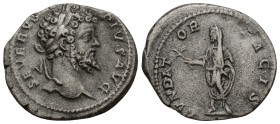 SEPTIMIUS SEVERUS (193-211). 
Denarius. Rome. Obv: SEVERVS PIVS AVG. Laureate head right.
Rev: FVNDATOR PACIS. Septimius Severus, veiled and togate,...