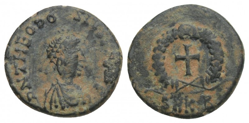 Theodosius II, AD 402-450. 
Nummus (Bronze) Cyzicus, 2nd officina, 425-435. D N...