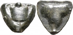 SICILY. Selinos. Circa 450-440 BC. Cast Onkia (Bronze, 16 mm, 4.15 g, 12 h). Kantharos; above, pellet. Rev. Selinon leaf. CNS I, 10. HGC 2, 1237. An u...