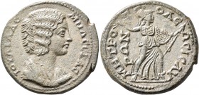CILICIA. Isaura. Julia Domna, Augusta, 193-217. Tetrassarion (Bronze, 29 mm, 15.06 g, 7 h), circa 205-211. IOYΛIA ΔOMNA CЄBAC Draped bust of Julia Dom...