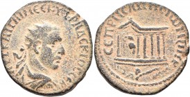 MESOPOTAMIA. Rhasaena. Trajan Decius, 249-251. Tetrassarion (Bronze, 26 mm, 10.53 g, 5 h). ΑΥΤ ΚΑΙ ΓΑΙ ΜЄϹ ΚΥ ΤΡΑ ΔЄΚΙΟϹ ϹЄΒ Radiate, draped and cuira...