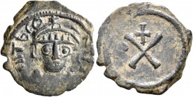 Maurice Tiberius, 582-602. Dekanummium (Bronze, 19 mm, 2.29 g, 7 h), Constantinopolis. δ m Tib CON P P A' Crowned, draped and cuirassed bust of Tiberi...