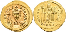 Phocas, 602-610. Solidus (Gold, 23 mm, 4.51 g, 6 h), Constantinopolis, 607-610. δ N FOCAS PERP AVI Draped and cuirassed bust of Phocas facing, wearing...