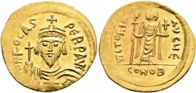 Phocas, 602-610. Solidus (Gold, 21 mm, 4.46 g, 6 h), Constantinopolis, 607-610. δ N FOCAS PERP AVI Draped and cuirassed bust of Phocas facing, wearing...