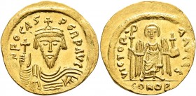 Phocas, 602-610. Solidus (Gold, 22 mm, 4.48 g, 7 h), Constantinopolis, 607-610. δ N FOCAS PERP AVI Draped and cuirassed bust of Phocas facing, wearing...