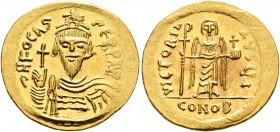 Phocas, 602-610. Solidus (Gold, 21 mm, 4.48 g, 7 h), Constantinopolis, 607-610. δ N FOCAS PERP AVI Draped and cuirassed bust of Phocas facing, wearing...