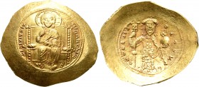 Constantine X Ducas, 1059-1067. Histamenon (Gold, 28 mm, 4.42 g, 6 h), Constantinopolis. +IhS XIS RЄX RЄςNANTҺIm Christ, nimbate, seated facing on squ...