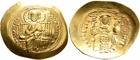 Constantine X Ducas, 1059-1067. Histamenon (Gold, 28 mm, 4.44 g, 6 h), Constantinopolis. +IhS XIS RЄX RЄςNANTҺIm Christ, nimbate, seated facing on squ...