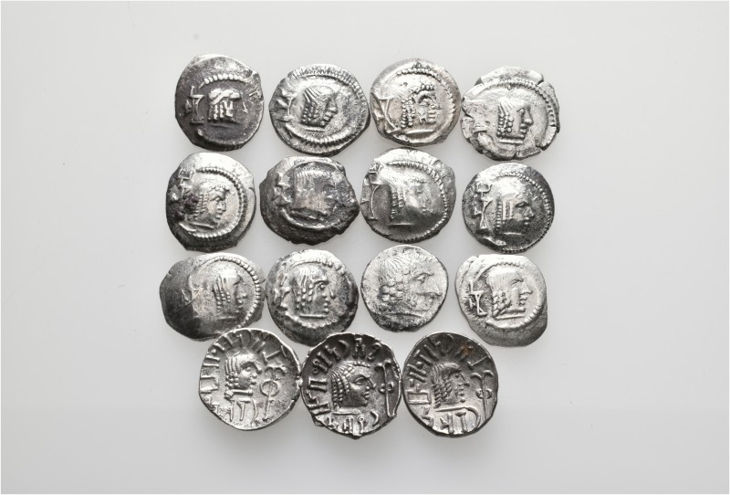 A lot containing 15 silver coins. All: Himyar. About very fine to good very fine...