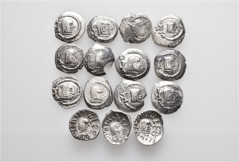 A lot containing 15 silver coins. All: Himyar. About very fine to good very fine...