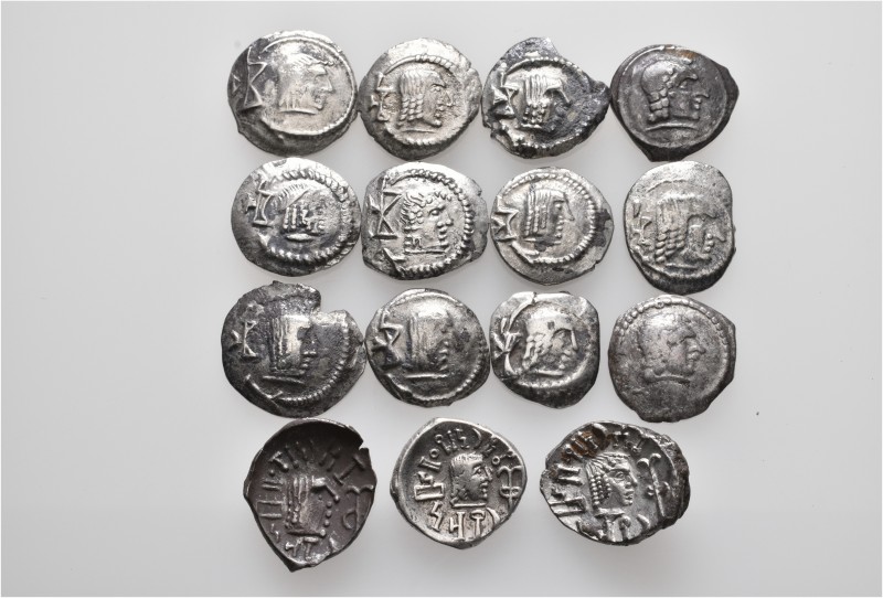 A lot containing 15 silver coins. All: Himyar. About very fine to about extremel...