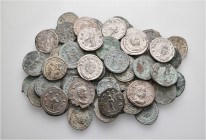 A lot containing 60 silver coins. All: Salonina. About very fine to good very fine. LOT SOLD AS IS, NO RETURNS. 60 coins in lot.


From the old sto...