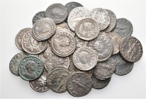 A lot containing 32 bronze coins. Includes: Carus and Carinus. About very fine to good very fine. LOT SOLD AS IS, NO RETURNS. 32 coins in lot.


Fr...