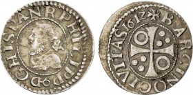 Spanish Monarchy
Philip III
1/2 Croat. 1612. BARCELONA. 1,76 grs. La cruz del reverso no corta la leyenda. Ligera pátina. AC-375. MBC+. 