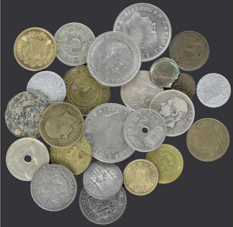 Lots and Collections
Lots
Lote 23 monedas. FERNANDO VII A FICHAS COOPERATIVAS. A...