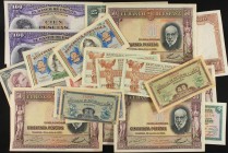 Spanish Banknotes Lots and Collections
Lote 29 billetes 25, 40 y 50 Céntimos (2), 1 (3), 2 (4), 5 (3), 10 (4), 25, 50 (6), 100 (2) y 500 Pesetas (2). ...