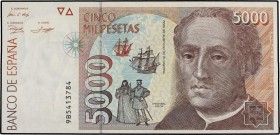Spanish Banknotes Lots and Collections
Lote 6 billetes 1.000, 2.000 (4) y 5.000 Pesetas. 1980, 1992 y (1995). Incluye: Hernán Cortés Serie 9C, Juan Ra...