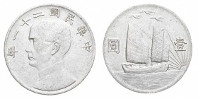 Oltremare
Cina
Repubblica (1911-1939) - Dollaro Anno 21° (1932) - Rara - Colpetto sul bordo del rovescio, ma in generale di buona qualità - Esemplar...