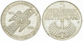 Deutschland, AR 5 Mark 1952 D, Germanisches Museum 

Deutschland, Bundesrepublik. AR 5 Mark 1952 D (11.26 g), München. 100 Jahre Germanisches Nation...