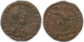 Römische Münzen, MÜNZEN DER RÖMISCHEN KAISERZEIT. Valentinianus II. (375-392 n. Chr). AE. (5.23 g. 22.5 mm) Vs.: DN VALENTINIANVS PF AVG, Perlendiadem...