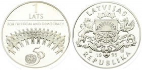 Latvia 1 Lats 1995 Averse: National arms. Reverse: Many people holding hands. Silver. KM 23