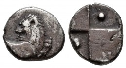 Tracia. Chersonesos. Hemidracma. 386-338 a.C. Kardia. (Bmc-8). (McClean-4056). (Sng Cop-824-6). Anv.: Parte delantera de león a derecha, con la cabeza...