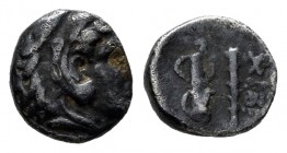 Reino de Macedonia. Alejandro III Magno. Óbolo. 317-311 a.C. Babylon. (Price-3729 var). Anv.: Cabeza de Herakles a derecha, tocado con piel de león. R...