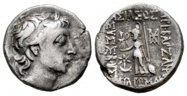 Reino Capadocia. Ariobarzanes III. Dracma. Año 9 = 44/43 a.C. (Sng Cop-162). (Simonetta-1b). Anv.: Cabeza diademada de Ariobarzanes a derecha. Rev.: Β...
