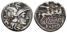 Junia. M. Junius Silanus. Denario. 145 a.C. Taller Auxiliar de Roma. (Ffc-778). (Craw-220/1). (Cal-860). Anv.: Cabeza de Roma a derecha, delante: X, d...