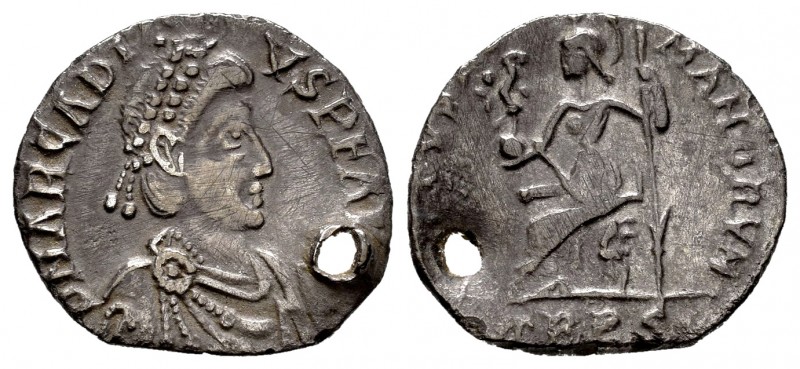 Arcadio. Silicua. 393-395 d.C. Treveri. (Spink-20761). Rev.: (VIRTVS) ROMANORVM ...