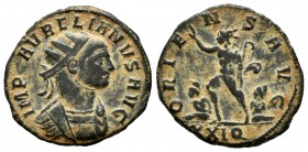 Aureliano. Antoniniano. 274-275 d.C. Siscia. (Ric-V 1255). Anv.: IMP C AVRELIANVS AVG. Busto radiado con coraza a derecha. Rev.: ORIENS AVG. Sol avanz...