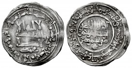 Califato de Córdoba. Abd Al-Rahman III. Dirham. 339 H. Madinat al-Zahra. (Vives-419). Ag. 2,95 g. Citando a Muhammad en la IA. MBC-. Est...25,00.