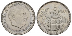 Estado Español (1936-1975). 5 pesetas. 1957*60. Madrid. (Cal-100). Cu-Ni. 5,76 g. Brillo original. SC. Est...15,00.